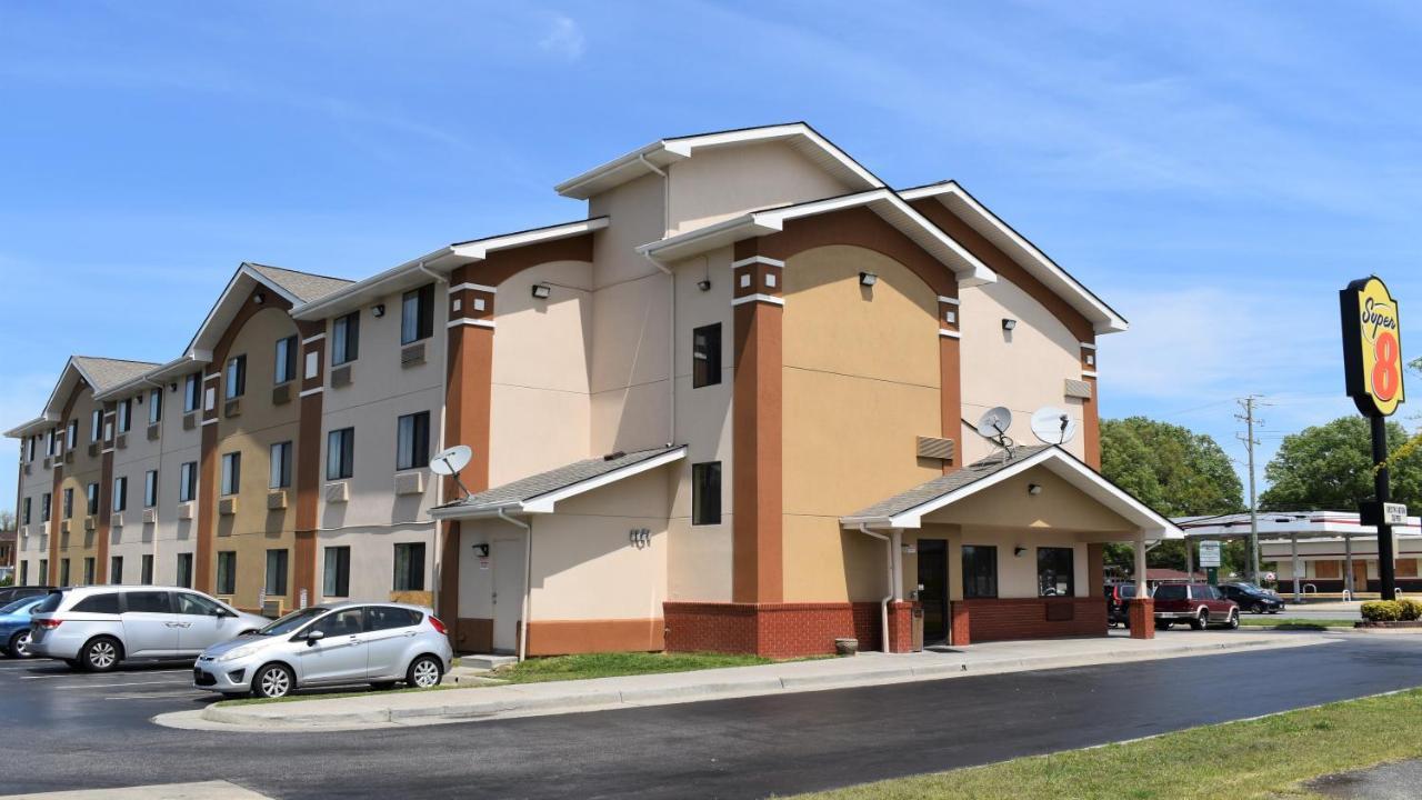Super 8 By Wyndham Newport News/Jefferson Ave. Hotell Eksteriør bilde